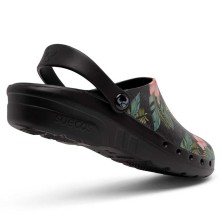 zueco suecos oden print en medical azul 