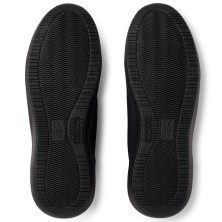 zapatilla suecos natt en negro