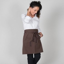 delantal corto garys 117100 en marron