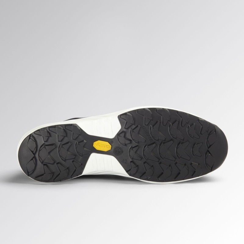 Zapatilla diadora fly litebase matryx low s3