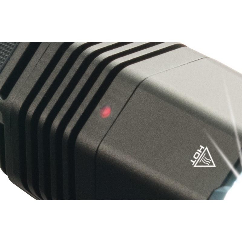 Linterna peli tactica 8060