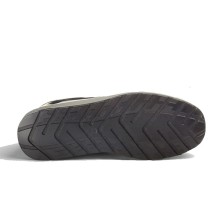 zapatilla diadora speedy race low s1ps en negro/gris