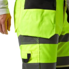 pantalón pirata a.v. helly hansen 77518 en amarillo/ebano