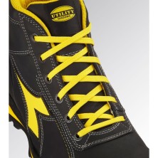 bota diadora glove mid s3s en negro