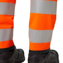 pantalón a.v. helly hansen alna cargo 77433 en naranja/ebano