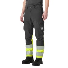 pantalón a.v. helly hansen alna cargo 77433 en amarillo/ebano