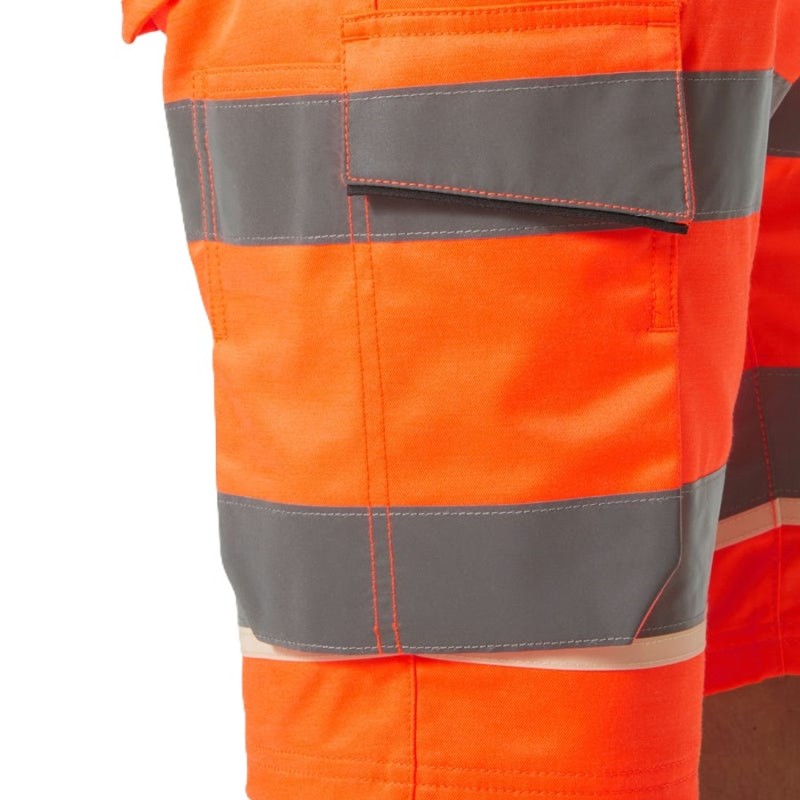 Bermuda a.v. helly hansen uc-me cargo 77517