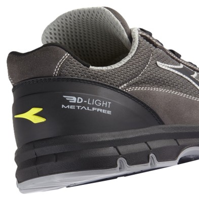 Zapatilla Diadora Run Text Low Met Free s1pl