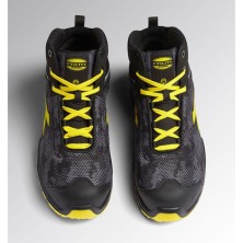 bota diadora shark stable imp mid s3s en negro/gris