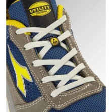 zapatilla diadora run text low s1ps en gris/azul