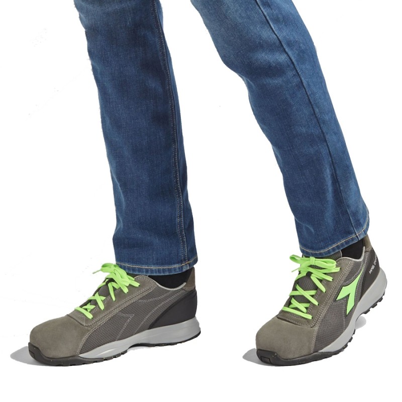 Zapatilla diadora glove mds text low s1ps