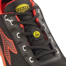 zapatilla diadora vortex da2 low s3s en negro/rojo