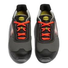 zapato diadora shark leather low s3s en negro/rojo fluor