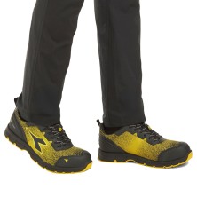 zapatilla diadora run atom evo low s3s en amarillo utility/negro