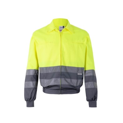 Cazadora A.V. Velilla 153