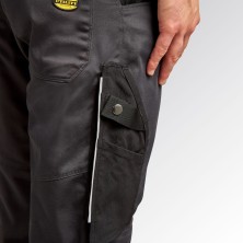 pantalón diadora hybrid poly performance en negro/espectro
