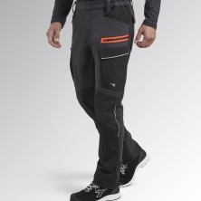 pantalón cargo diadora hybrid en negro/espectro