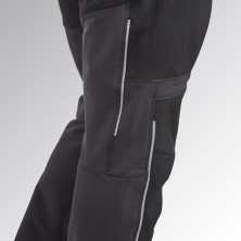 pantalón cargo diadora hybrid en negro/espectro