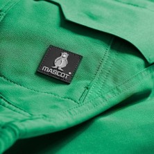 bermuda mujer mascot accelerate 18044 en verde