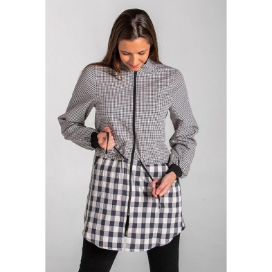 Bata Maestra Dyneke Cuadros 8896