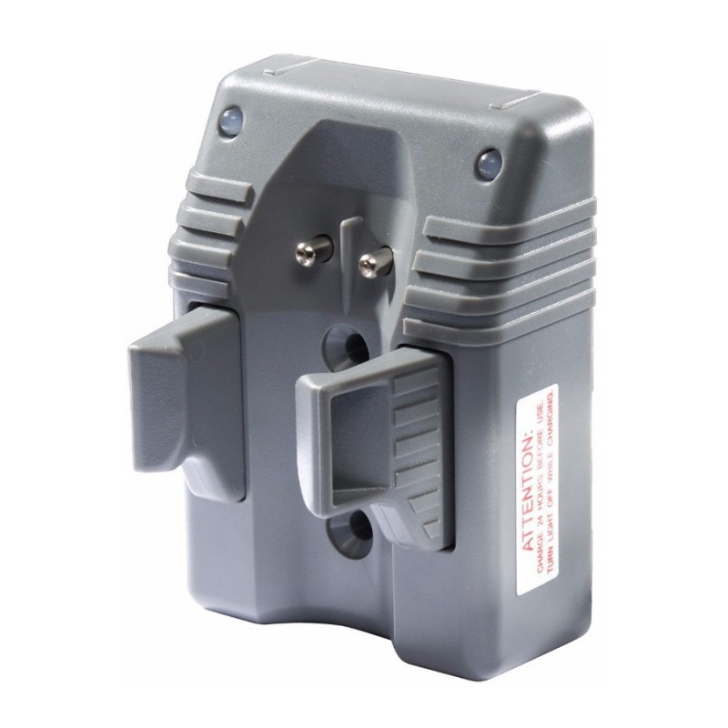 Linterna peli tactica 8060