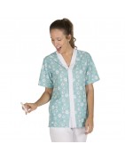 Blusas sanitarias antimicrobianas y funcionales