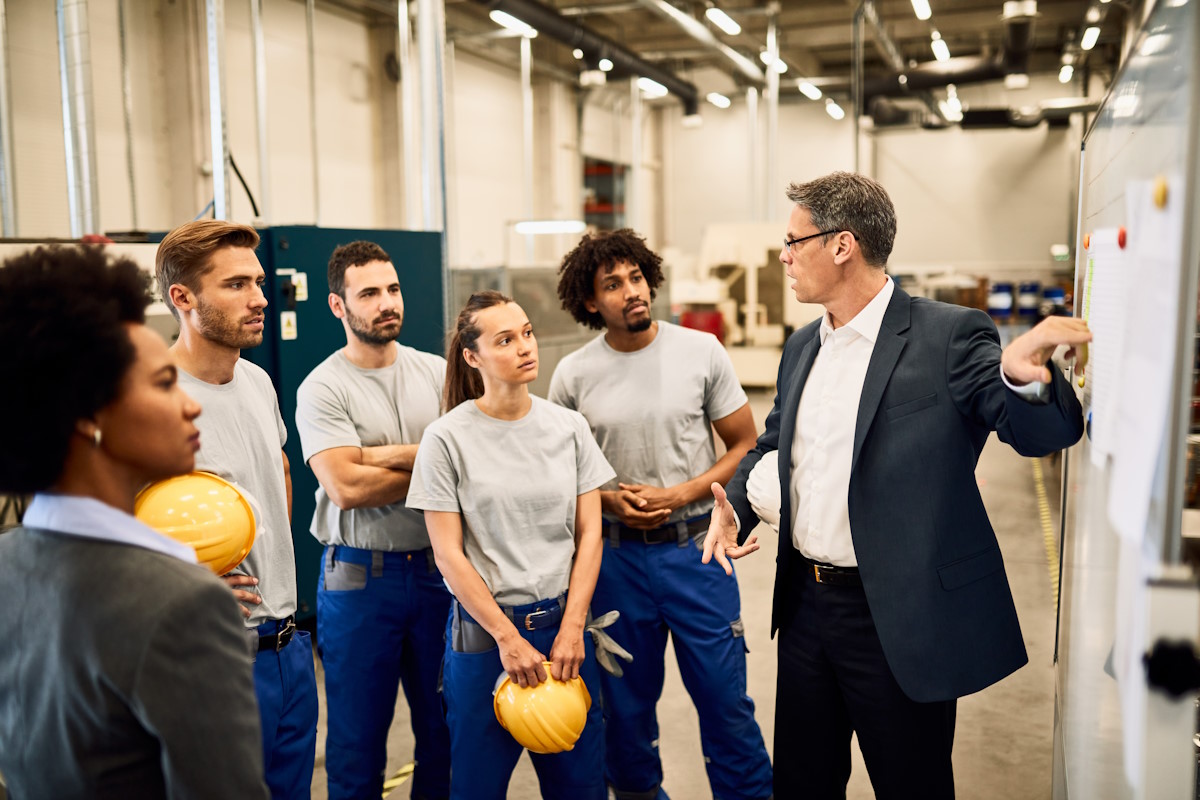 Trabajadores formándose en PRL